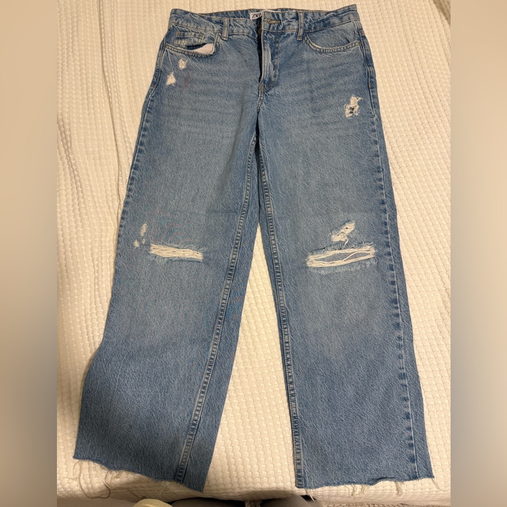 Light Blue Distressed straight cropped Women’s Jeans